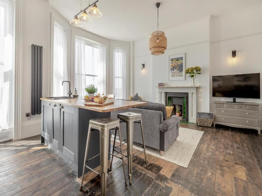 Beach Apartment Гастингс Экстерьер фото
